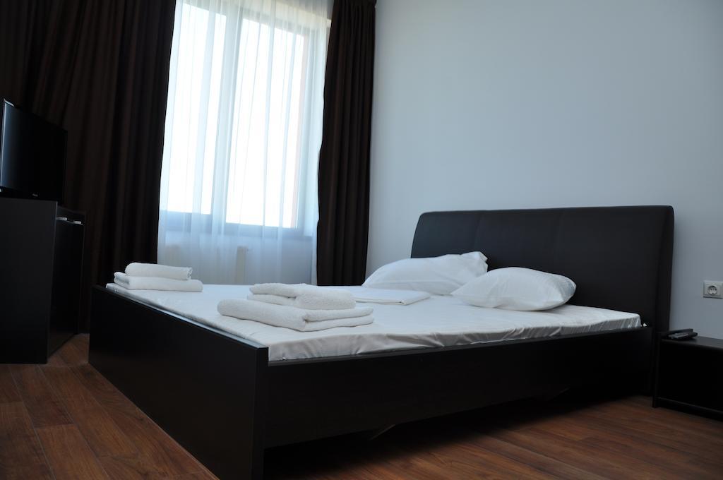 Summerland Mamaia